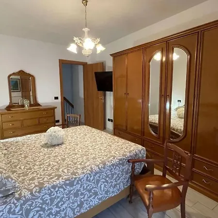 Margiu Pater Domus Semesterbostad Goriano Sicoli